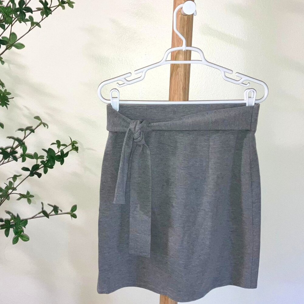LOFT Tie Waist Grey Knit Skirt